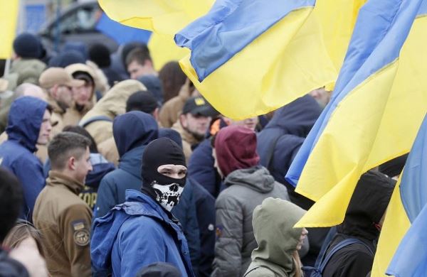 Украинские националисты получили половину бюджета Минкульта