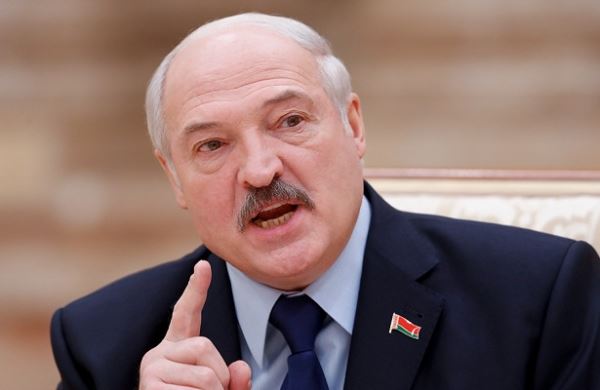 <br />
Лукашенко пригрозил России закупками нефти в США<br />
