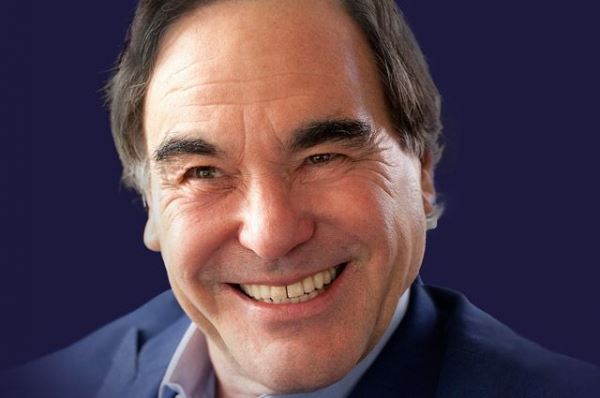 Оливер Стоун предсказал США «возмездие за зло»