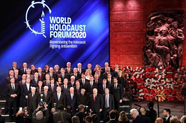 «Мы всегда будем помнить». Как отмечали Всемирный день памяти Холокоста