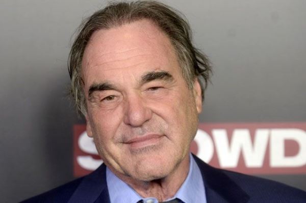 Оливер Стоун предсказал США «возмездие за зло»