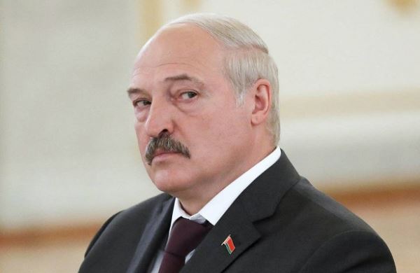 <br />
Лукашенко одобрил изменение соглашения с Россией о тарифах на газ<br />
