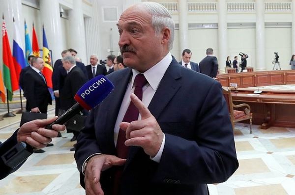 В Госдуме считают встречу Лукашенко и Помпео «манипулированием»