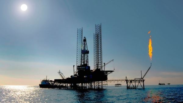 Техкомитет ОПЕК+ призвал усилить сокращение добычи нефти из-за коронавируса
