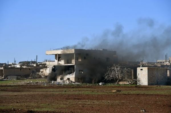 Число погибших турецких военных при обстреле в Идлибе увеличилось до восьми